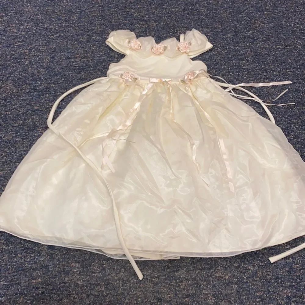 Cinderella Ivory Floral Dress sz. 6